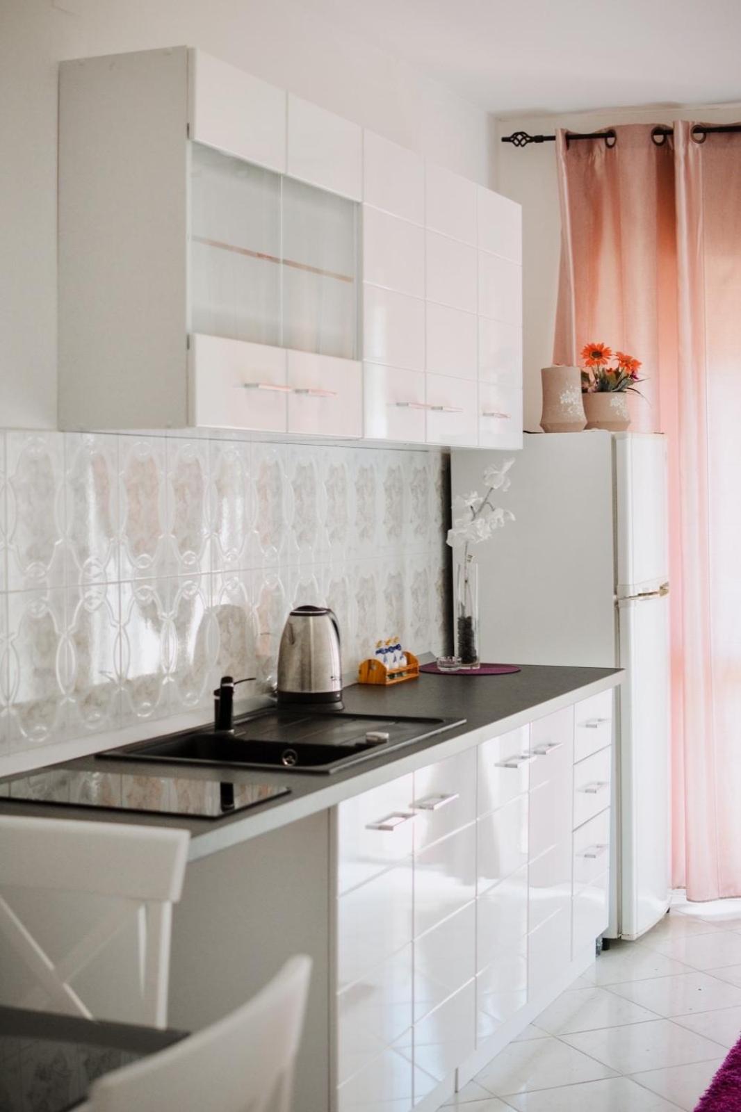 Villa Guci Ulcinj Eksteriør billede